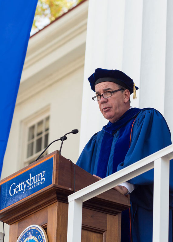 David Brennan ‘75 P’00 delivers remarks at the Installation Ceremony for the Inauguration of President Bob Iuliano
